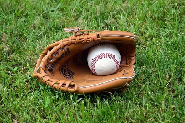 improve your baseball skills with these simple tips