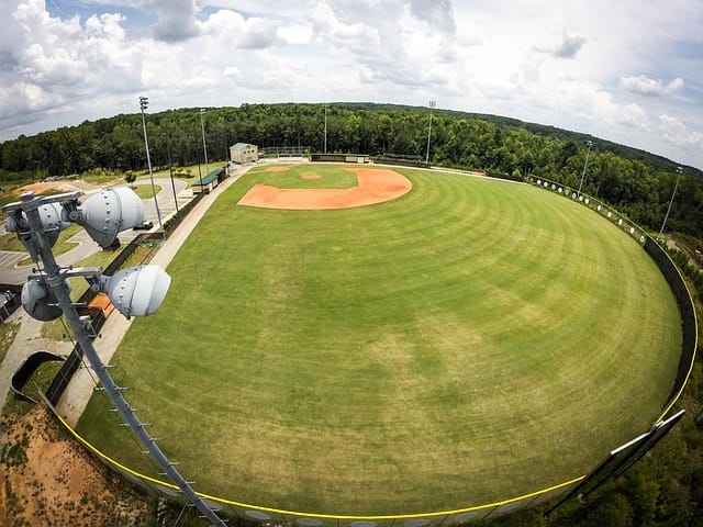 the game of baseball made easy for beginners