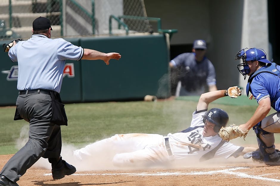 baseball sliding runner scoring 163302